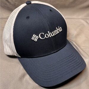 Columbia Mesh Snapback hat - Navy blue & white